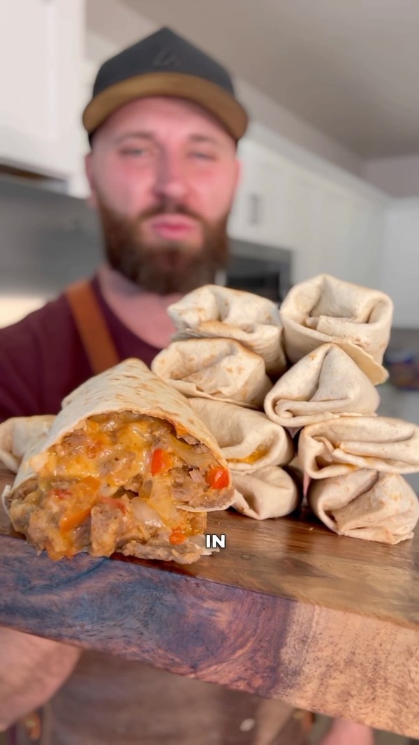 Chipotle Ranch Steak and Cheddar Burritos