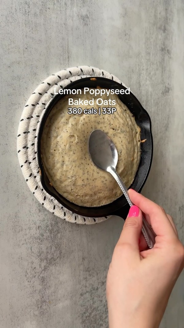 Lemon Poppyseed Baked Oats