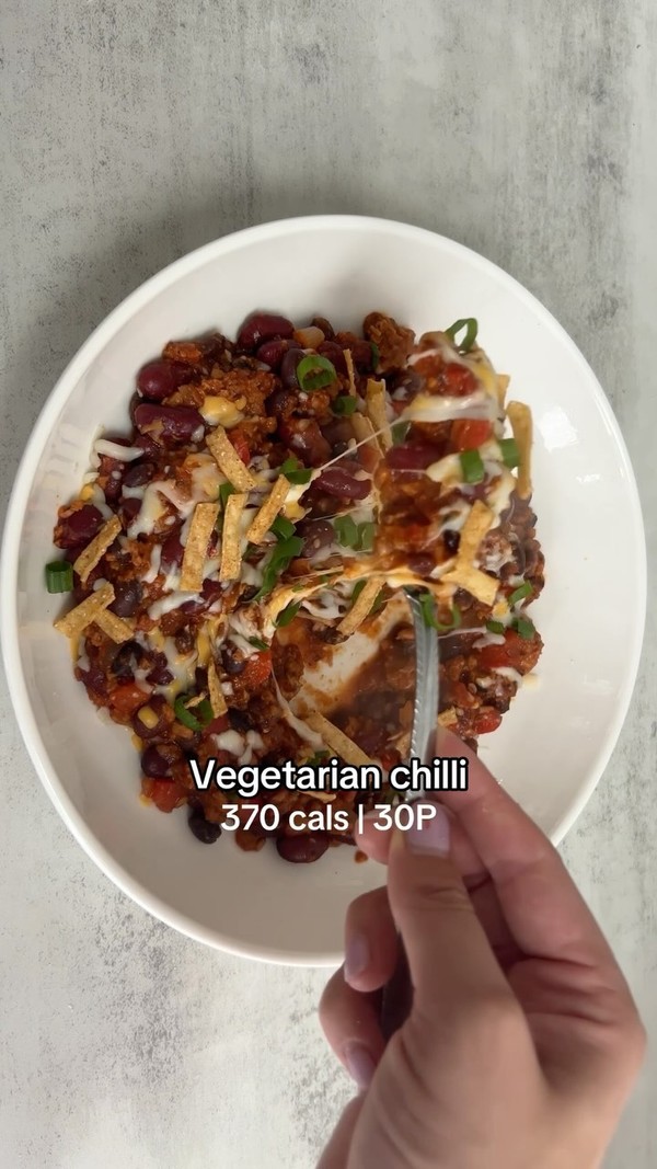 High protein vegetarian chilli