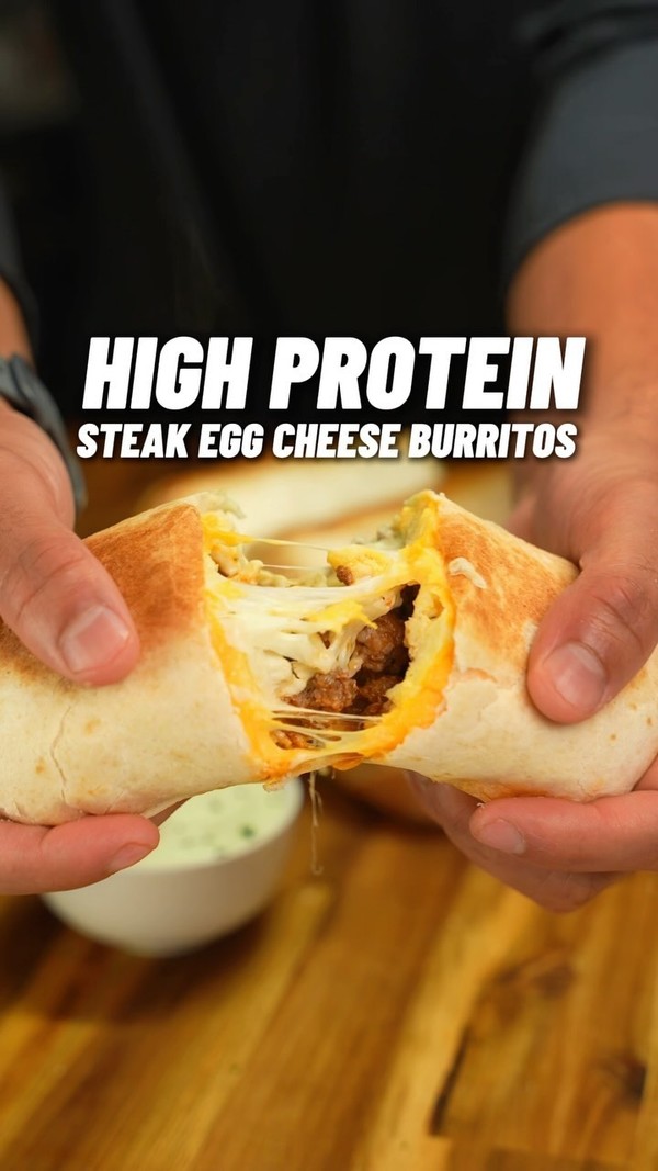 High Protein Steak, Egg & Cheese Breakfast Burritos