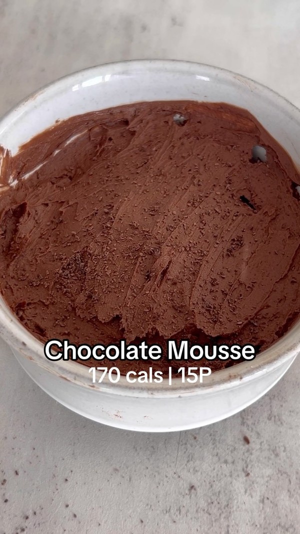 Five ingredient chocolate mousse