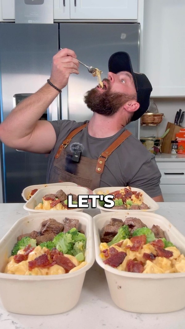 Buffalo Mac and Steak Bites