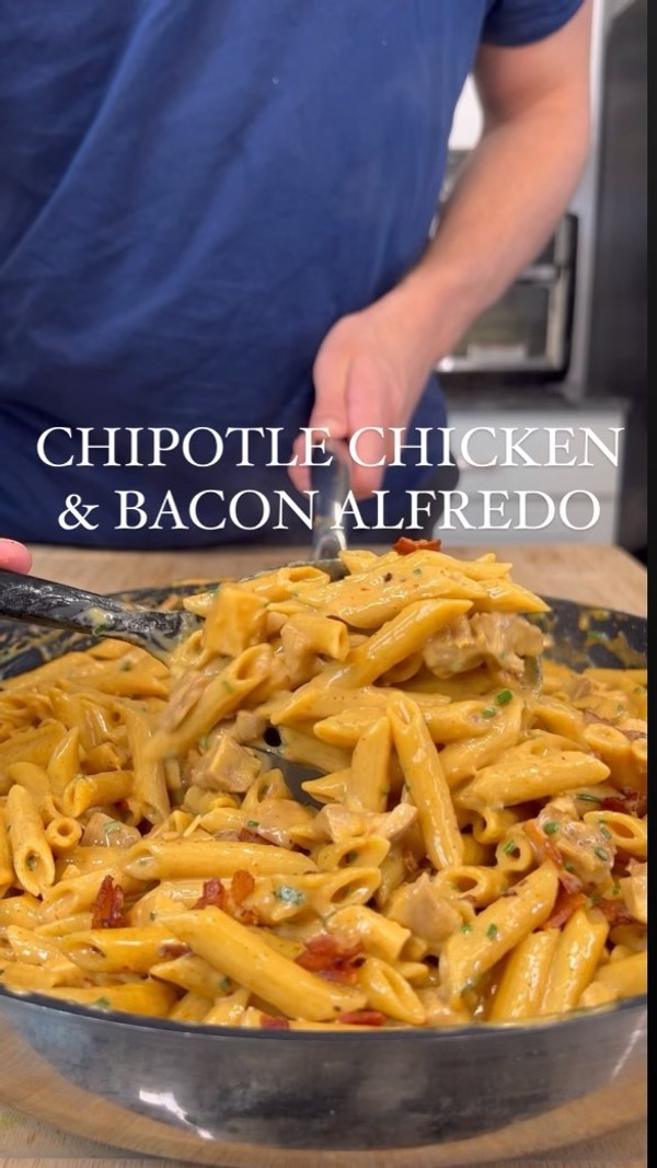 Chipotle Chicken & Bacon Alfredo