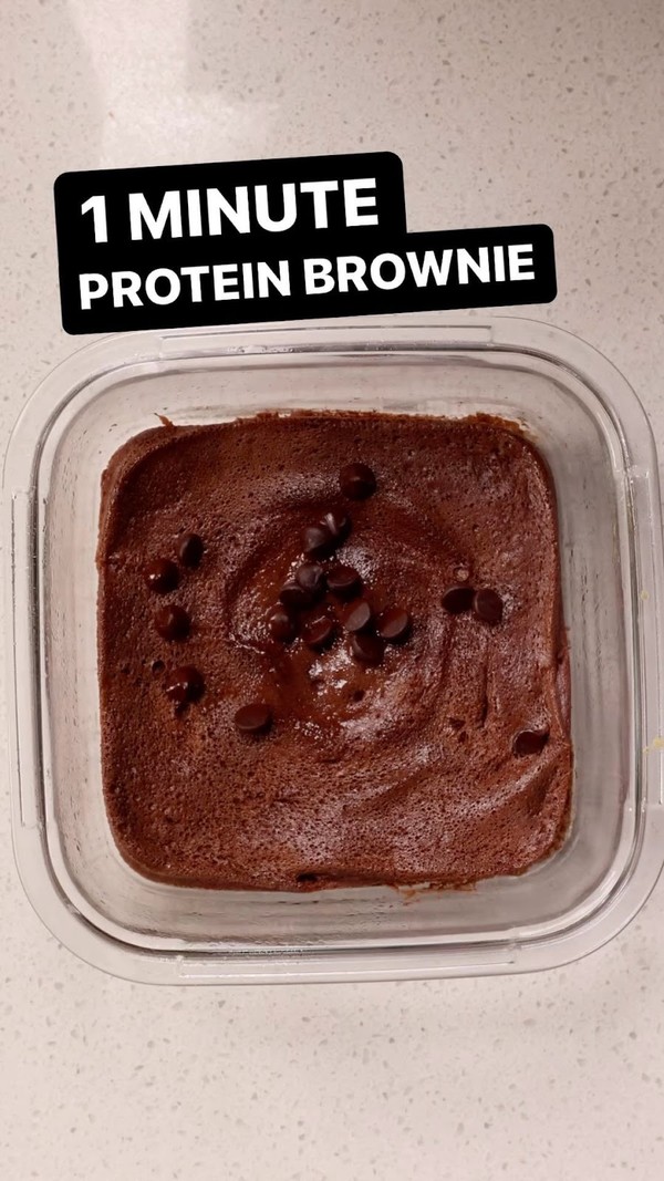 1 Minute Protein Brownie