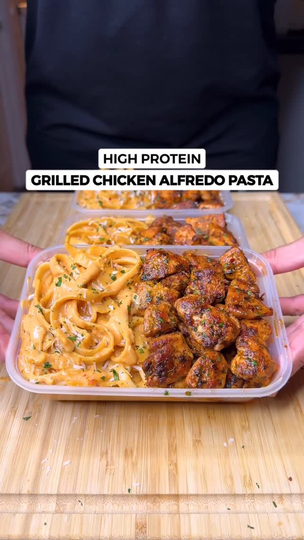 High Protein Grilled Chicken Alfredo Pasta