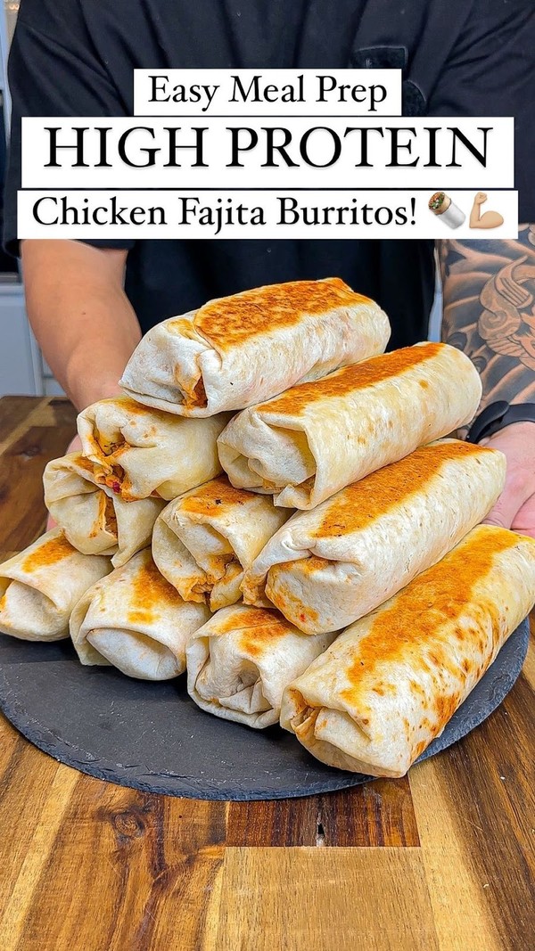 High Protein Creamy Chicken Fajita Burritos