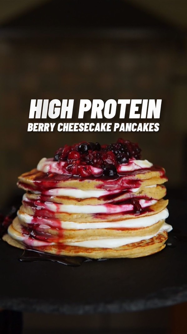 High Protein Berry Cheesecake Pancakes