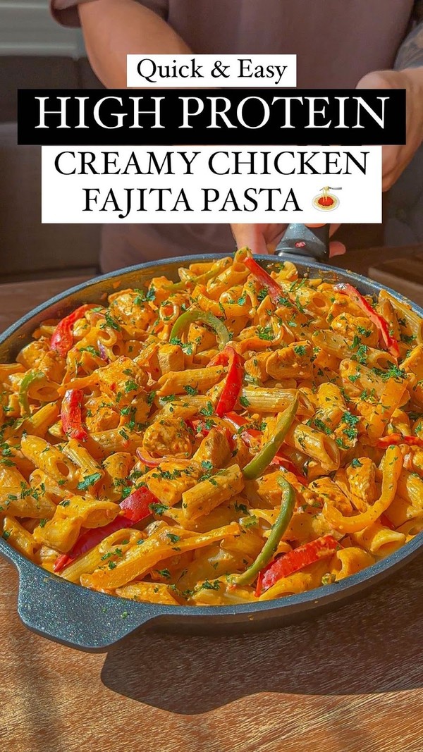 Creamy Chicken Fajita Pasta