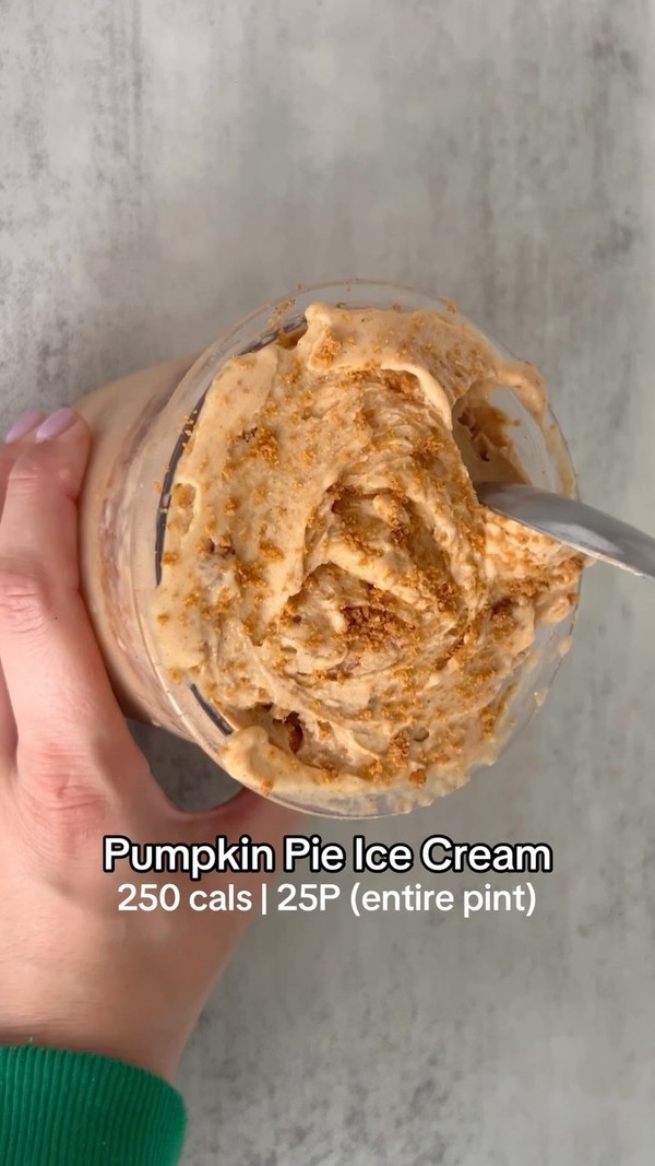 Pumpkin pie ice cream