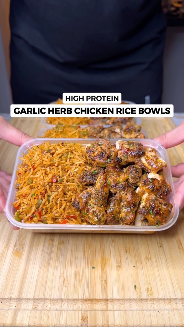 High Protein Garlic Herb Chicken Rice Bowls