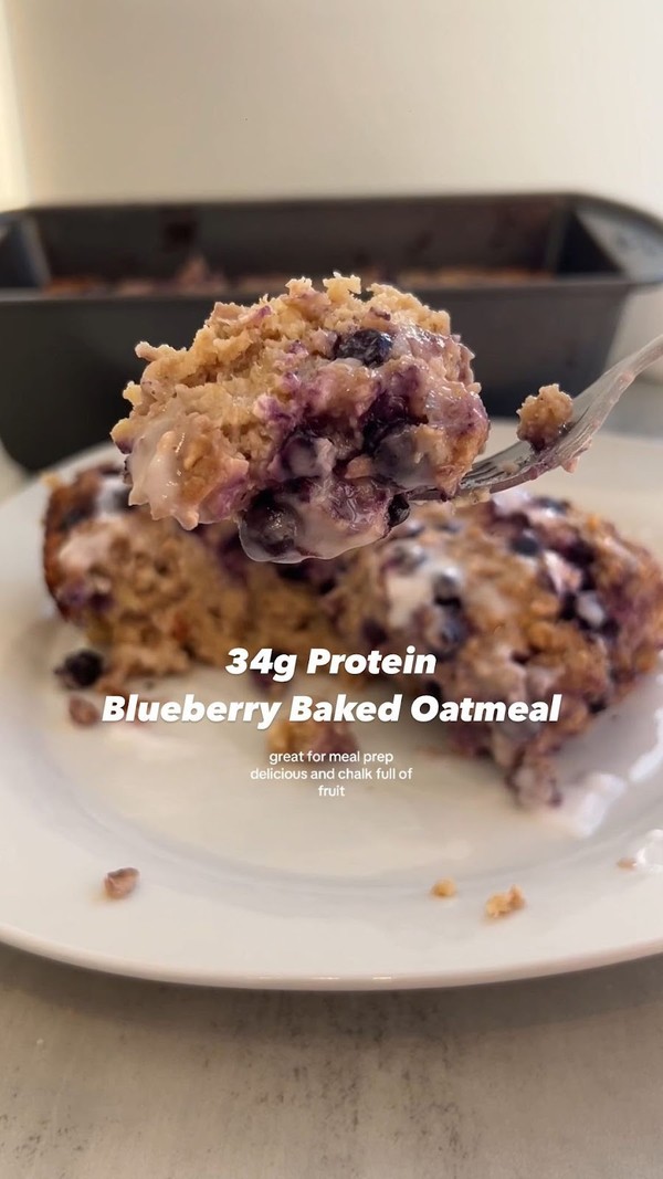 High Protein Blueberry baked oatmeal