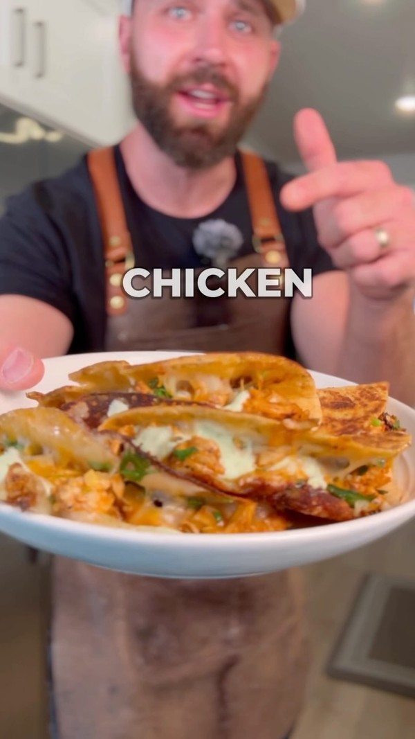 Protein Packed Mini Cheesy Chicken Tacos