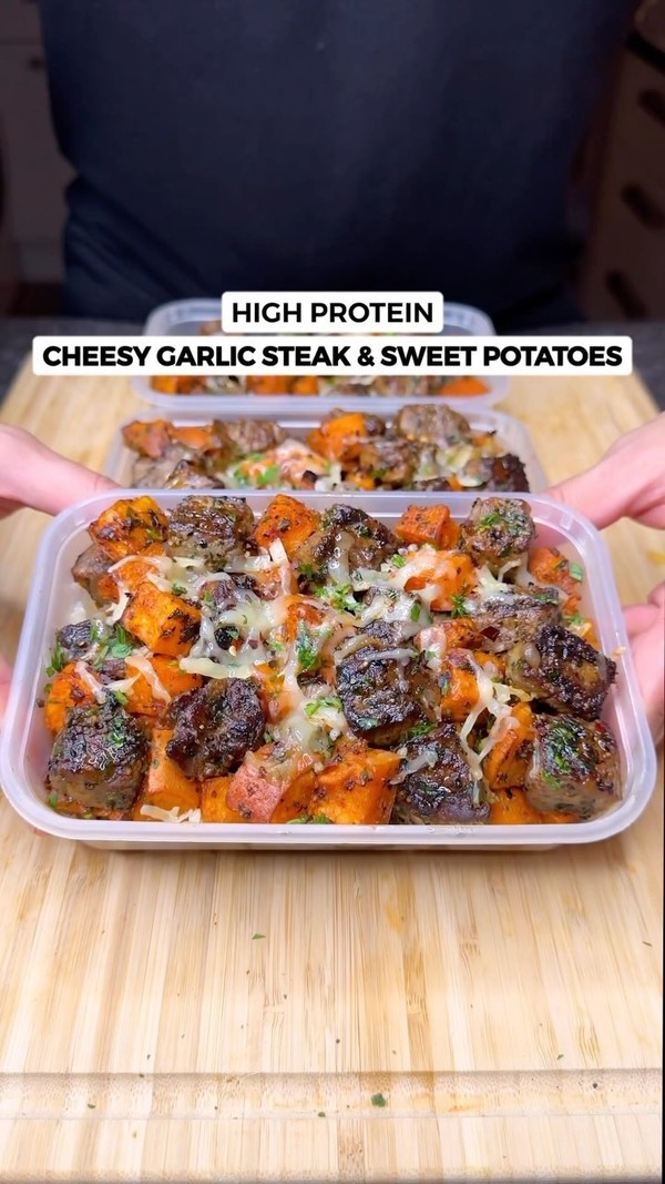 High Protein Cheesy Garlic Steak & Sweet Potato Bites