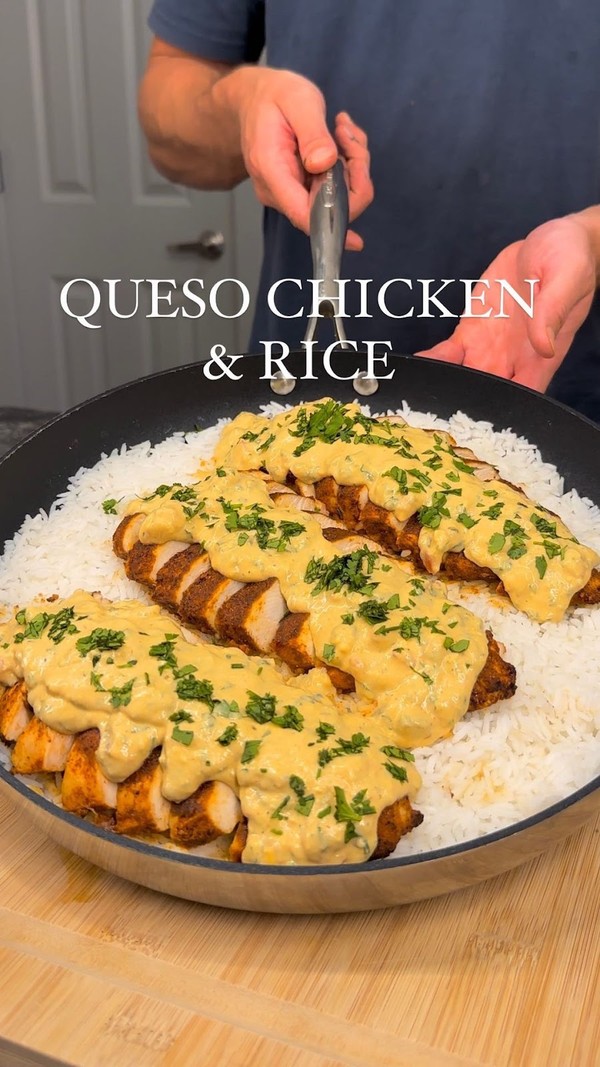 Queso Chicken & Rice