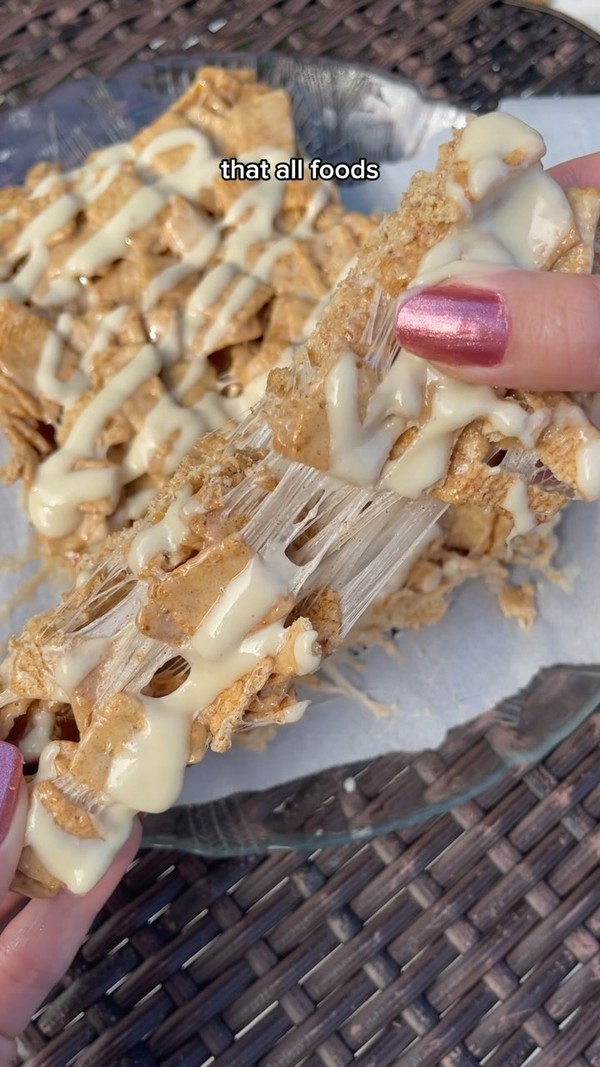 Cinnamon Toast Crunch Rice Krispy Treats