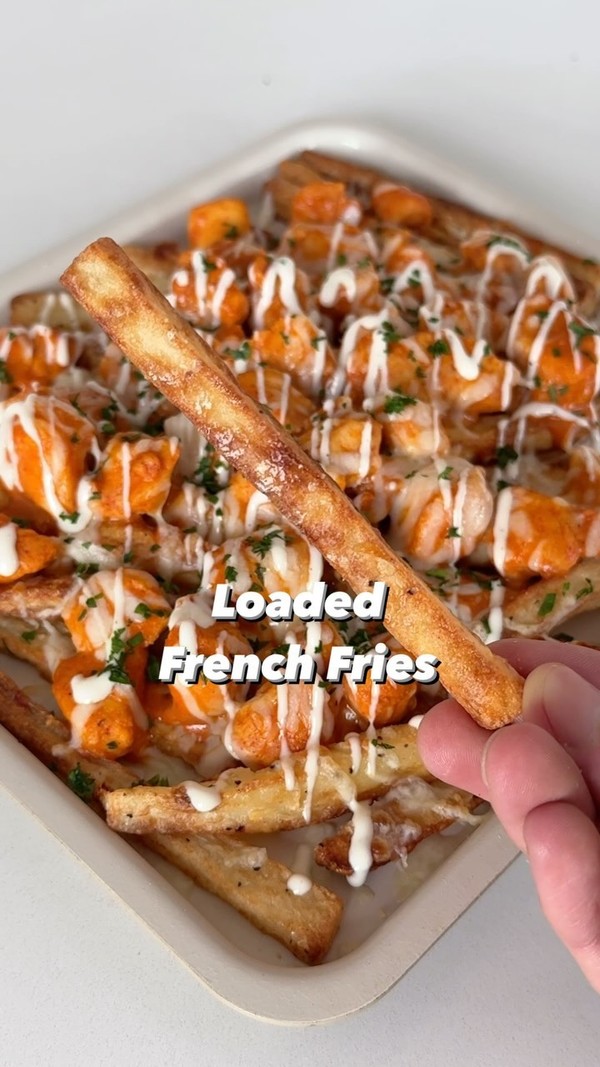Loaded Buffalo Chicken French Fries