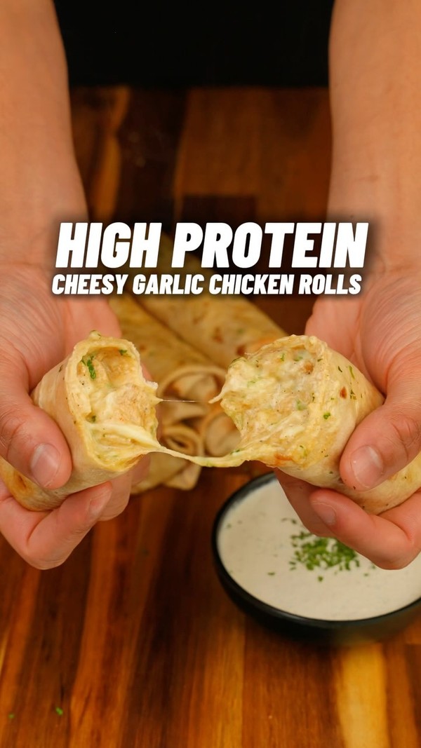 High Protein Cheesy Garlic Chicken Rolls