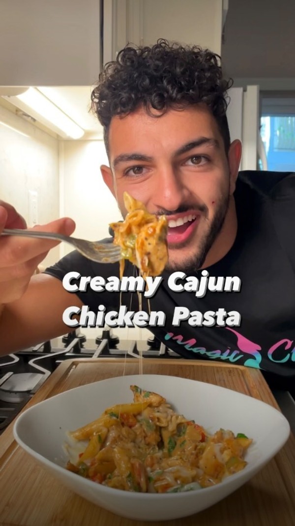 Healthier Creamy Cajun Chicken Pasta
