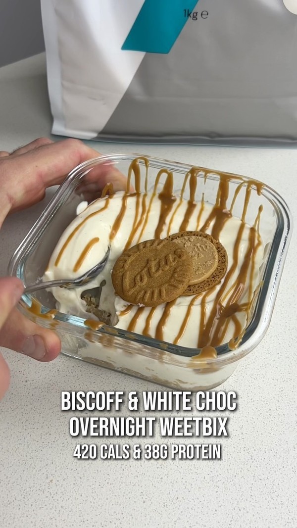 Biscoff & White Choc Overnight Weetbix