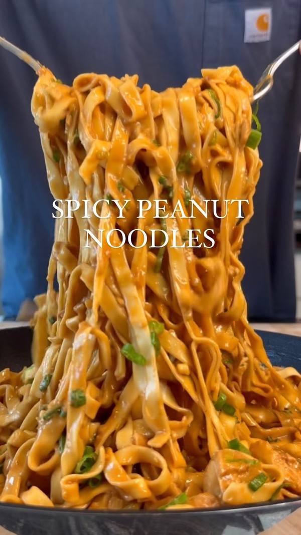 Spicy Peanut Sauce Noodles