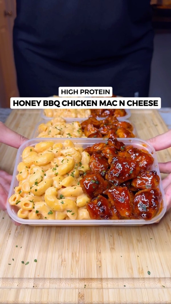 High Protein Honey BBQ Chicken Mac n Cheese