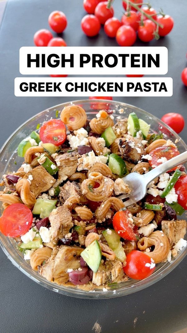 Greek Chicken Pasta Bowls