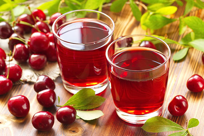 Cold cherry juice with fresh berries