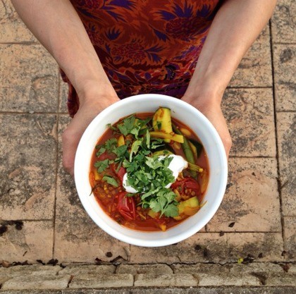 A lentil and vegetable pot topped with low-fat Greek yoghurt.