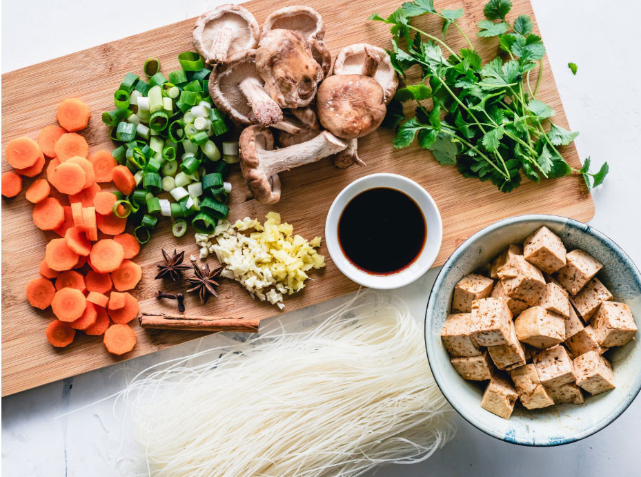 FIRM TOFU IS A GOOD SOURCE OF CALCIUM. IMAGE CREDIT: PEXELS/ELLA OLSSON