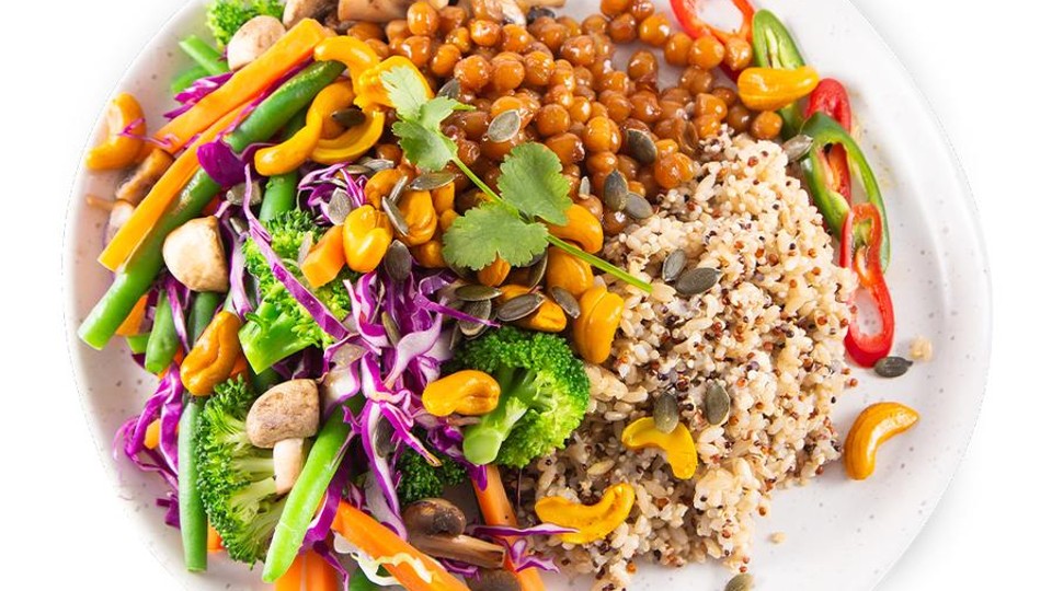 Going Vegan? Don’t like to cook? Here are the best meal providers for you!