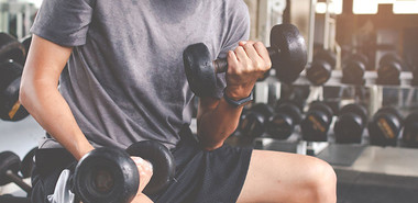 📚 Beginner’s Guide to Cutting and Bulking – 2 Things You Need to Know as a Novice Bodybuilder