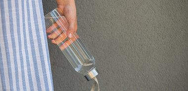 4 Good Reasons To Replace Your Plastic Water Bottle