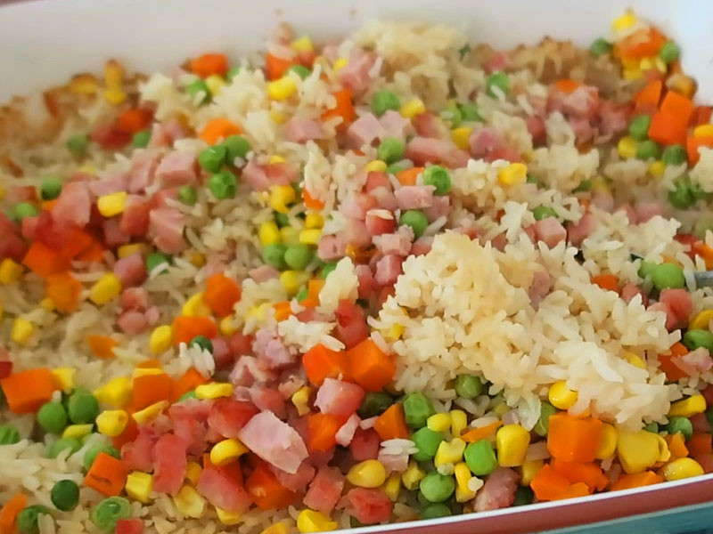 Easy To Make Baked Fried Rice That’s Surprisingly Good