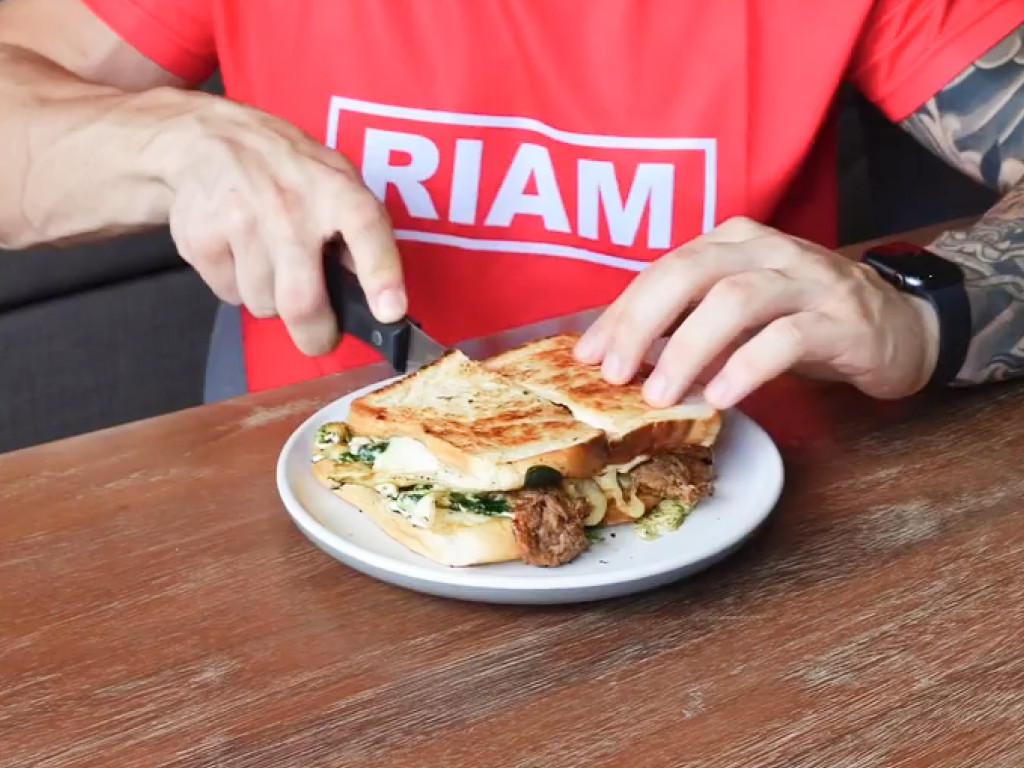 Bbq Beef Sandwich by Aussie Fitness