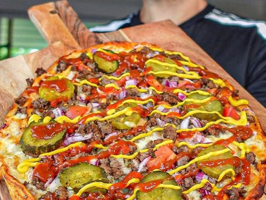 Cheeseburger Pizza by Aussie Fitness