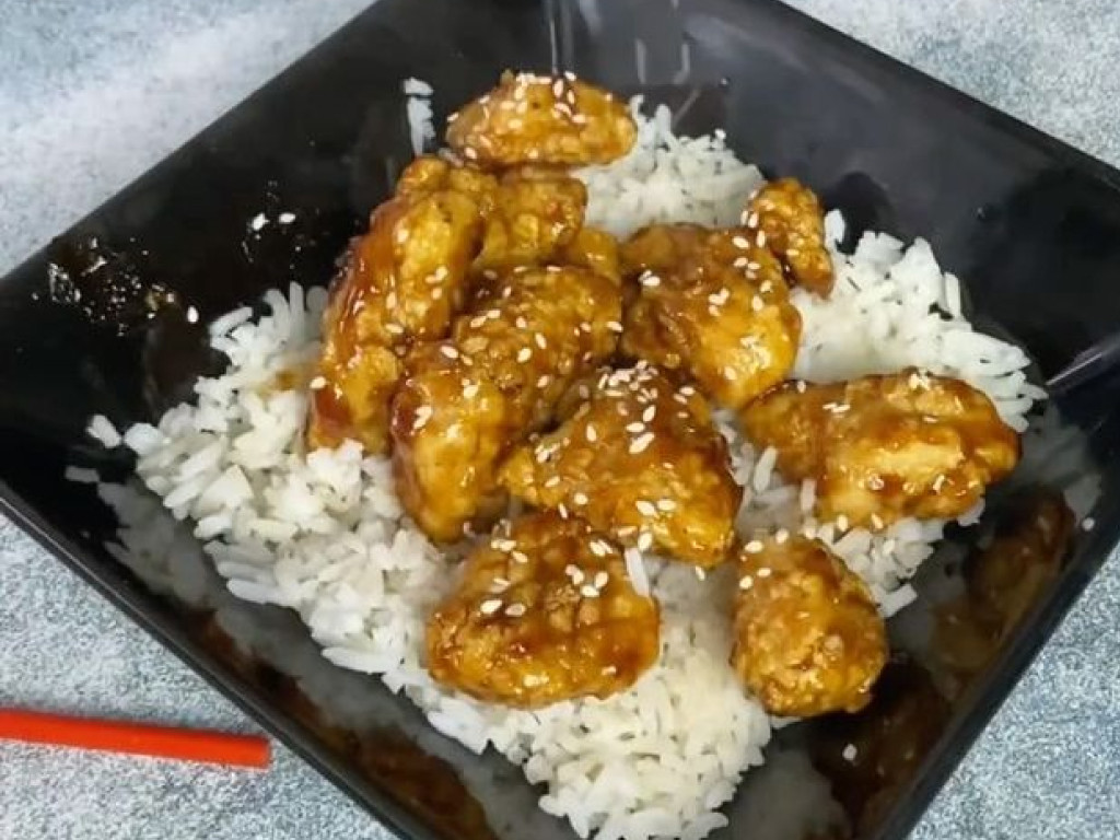Counting Zacro’s Macro Friendly Honey Chicken