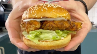 Counting Zacro’s Fakeaway Zinger Burger (KFC Zinger)