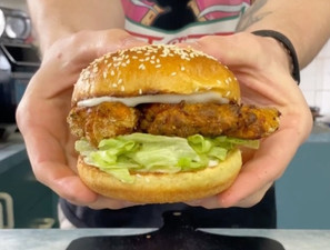 Counting Zacro’s Fakeaway Zinger Burger (KFC Zinger)