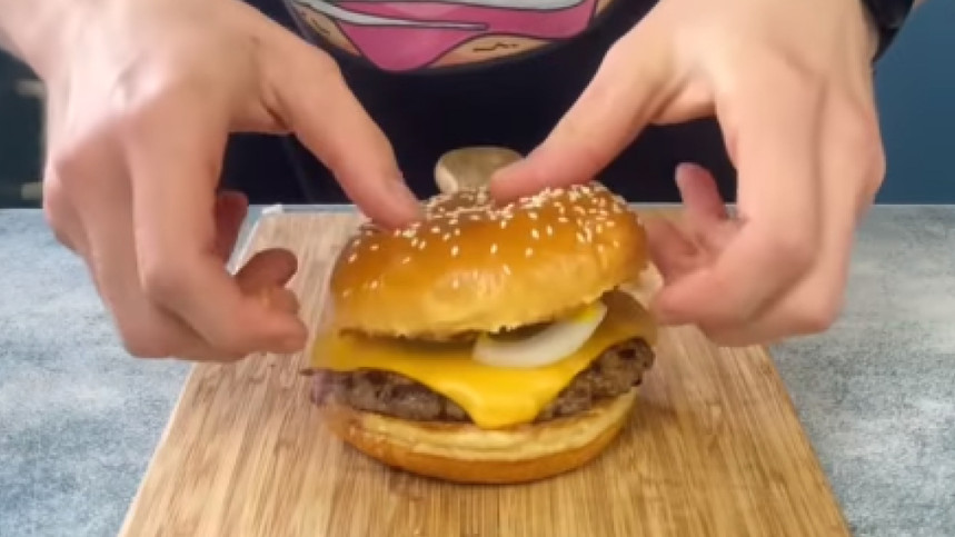Counting Zacro’s Quarter Pounder (McDonald’s Quarter Pounder)