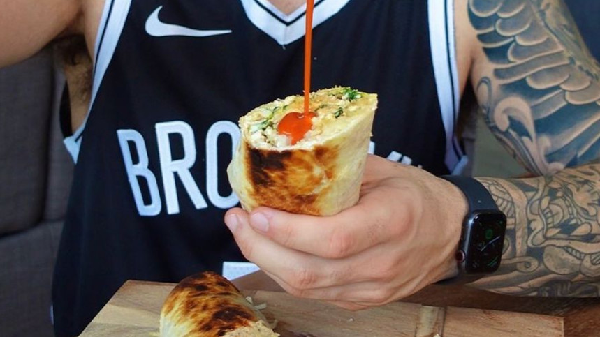 Low Cal & High Protein Breakfast Burrito by Aussie Fitness