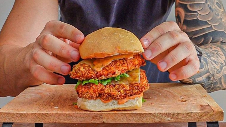 Macro friendly KFC Zinger Stacker by Aussie Fitness