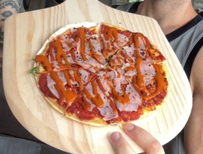 Low Calorie Breakfast Pizza by Aussie Fitness
