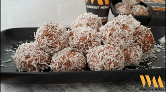 Peanut Butter Protein Balls by Workout Meals