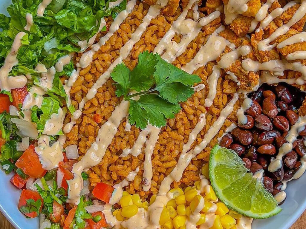 Chipotle Chicken Burrito Bowl by Aussie Fitness | MealPrep