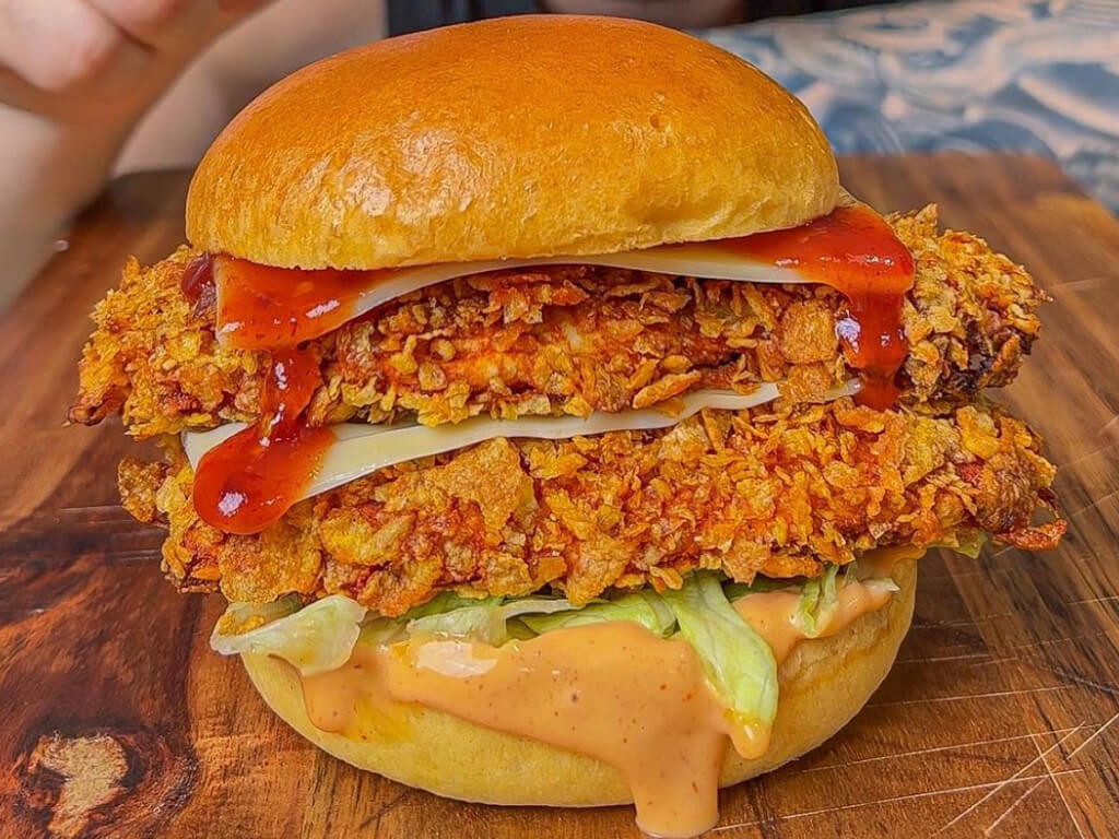 Macro Friendly KFC Zinger Stacker by Aussie Fitness MealPrep