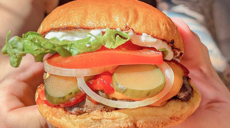 Low Calorie Whopper Cheeseburger by Aussie Fitness