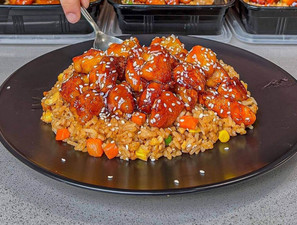 Honey Sesame Chicken & Fried Rice by Aussie Fitness