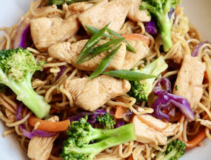 Chicken Chow Mein by Chelsea Goodwin